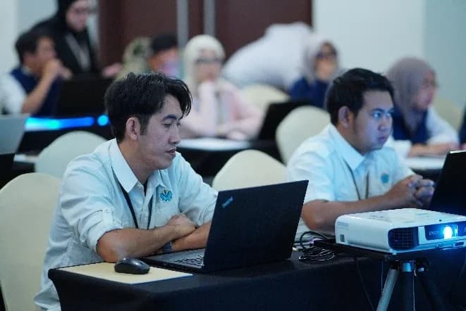 Tim Remote Pilot Academy siap membantu pertanyaan Anda